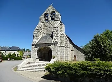 Vue sur l'église St. Sylvain
